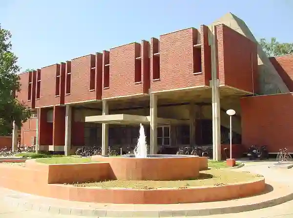 Campus view of IIT Kanpur - Indian Institute of Technology - [IITK]